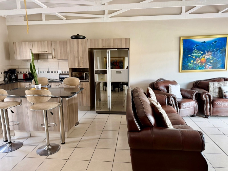 3 Bedroom Property for Sale in Waterval East North West